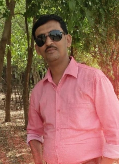 Vivek Dwivedi public news