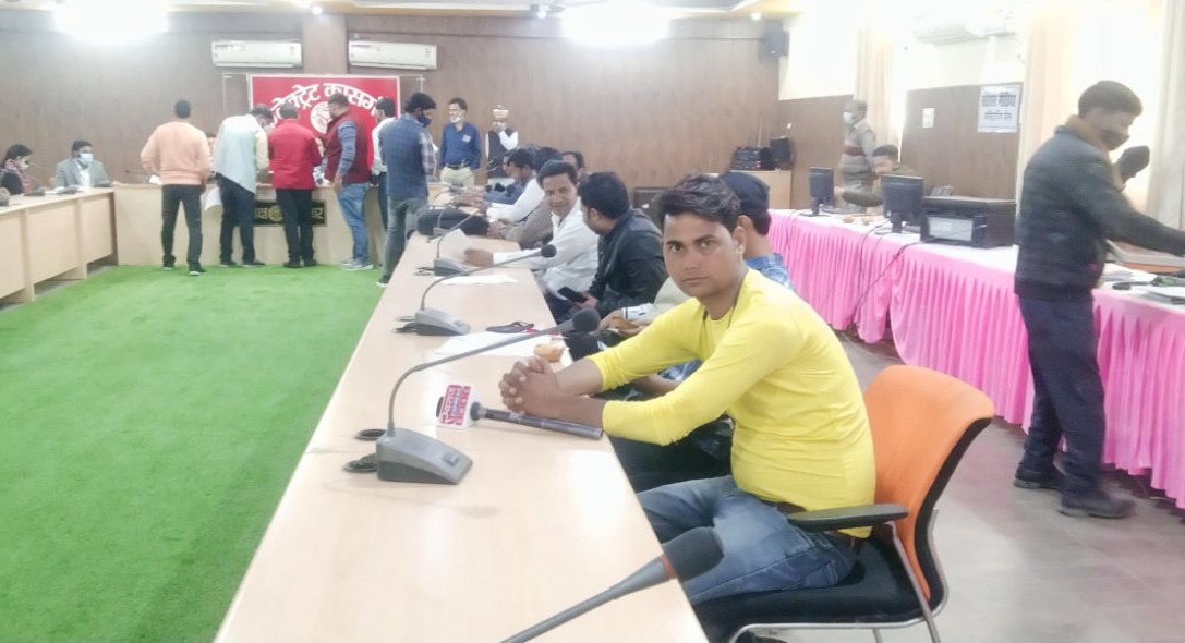 Journalist Yogendra Kumar