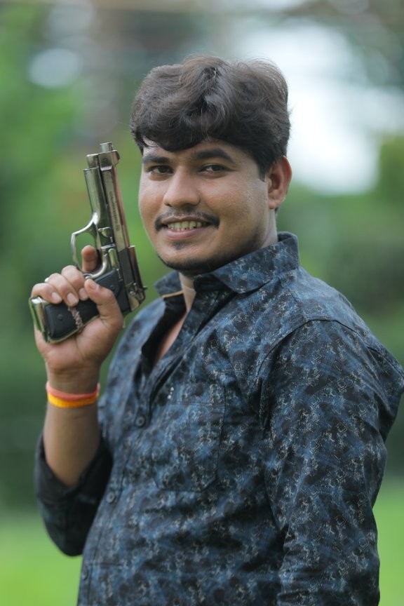 सिंगर अंकित अनाड़ी