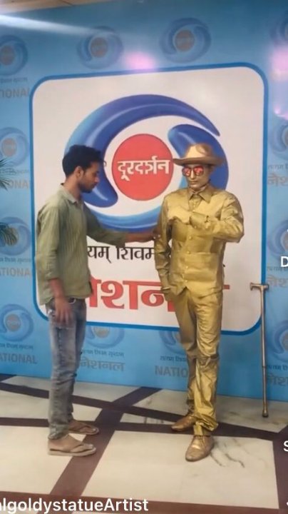 Realgoldystatueartist