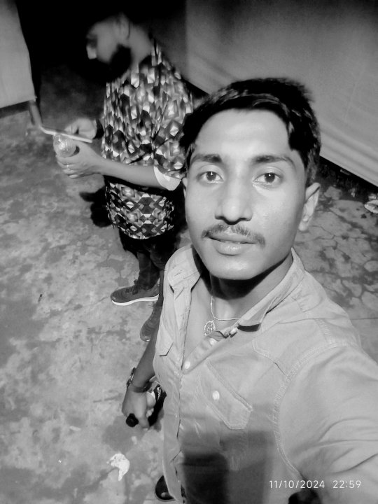 বিজয় ফ্রেন্ড