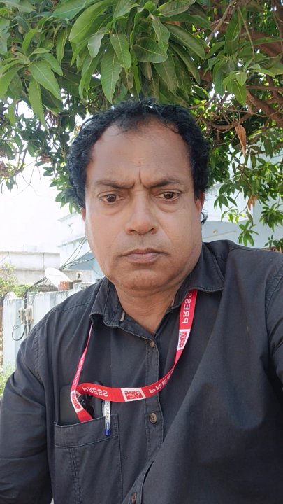 Manoj Shukla मो न 8962780000