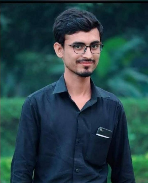 Tabzeel Ahmad journalist