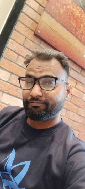 Reporter Mukul Chanor