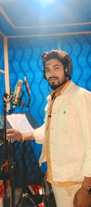 Singer Khagaria Wala