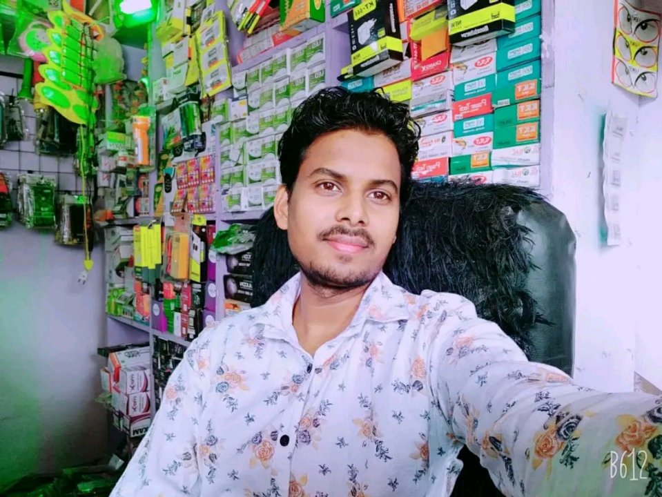 पत्रकार सचिन वैष्णव