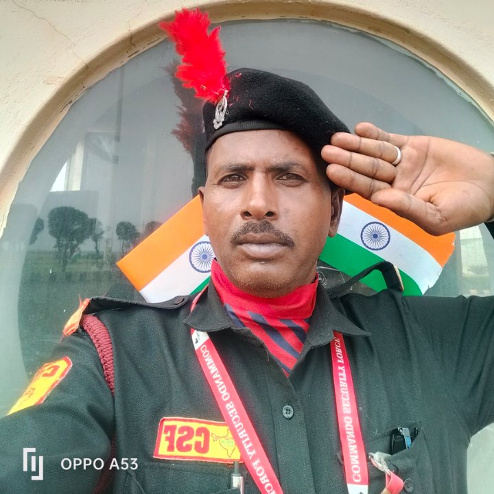 User7241नाथुरामनायक