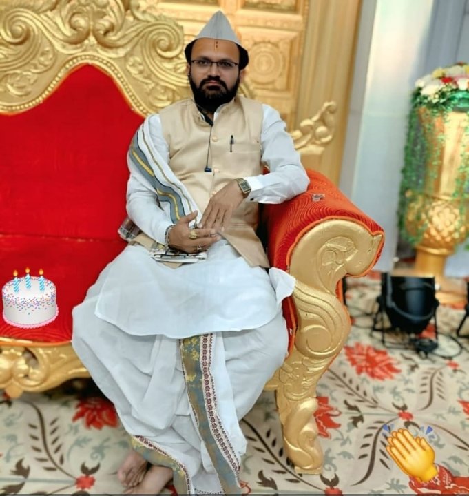 वेदमूर्ती आमोल महाराज रामेश्वरकर कुलकर्णी