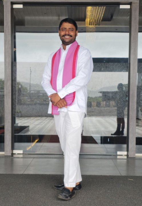 Kuldeep Maurya "Jivan"