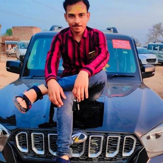 मिलन गुप्ता