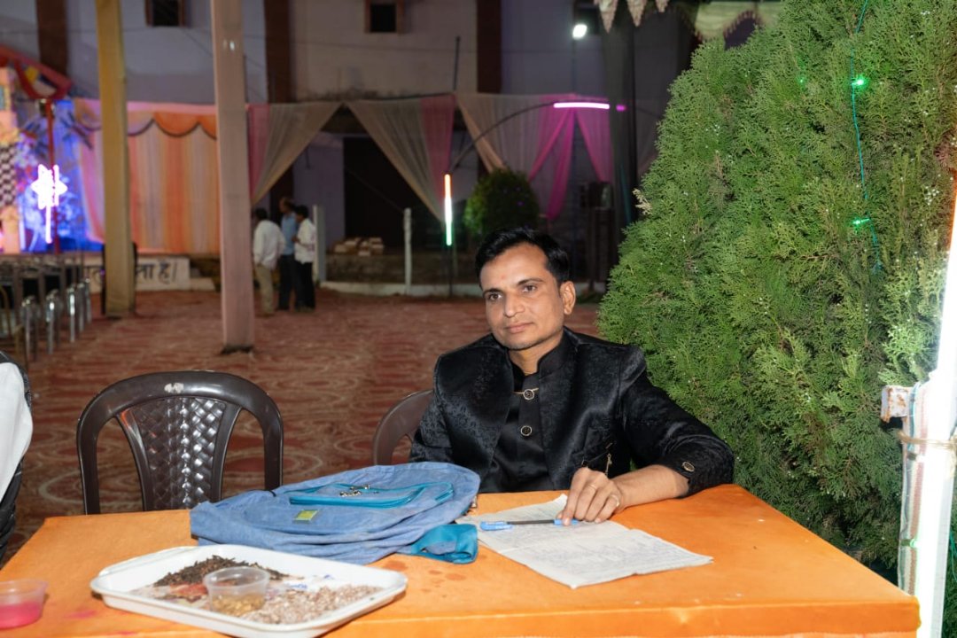 Pandit Satish Tiwari