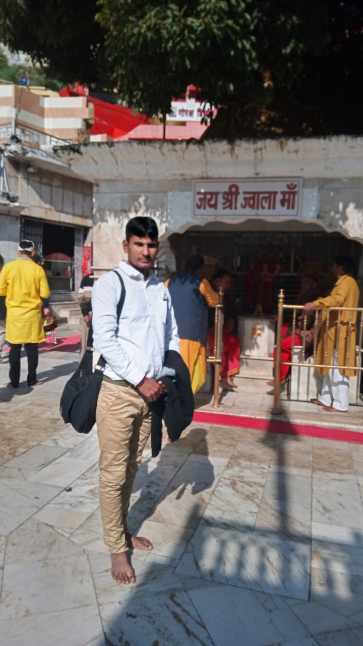 Omprakash प्रजापति