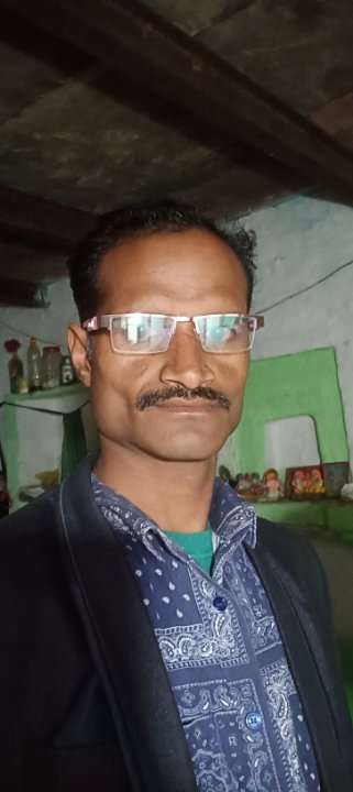 रबेन्द्र सिंह परमार संपादक