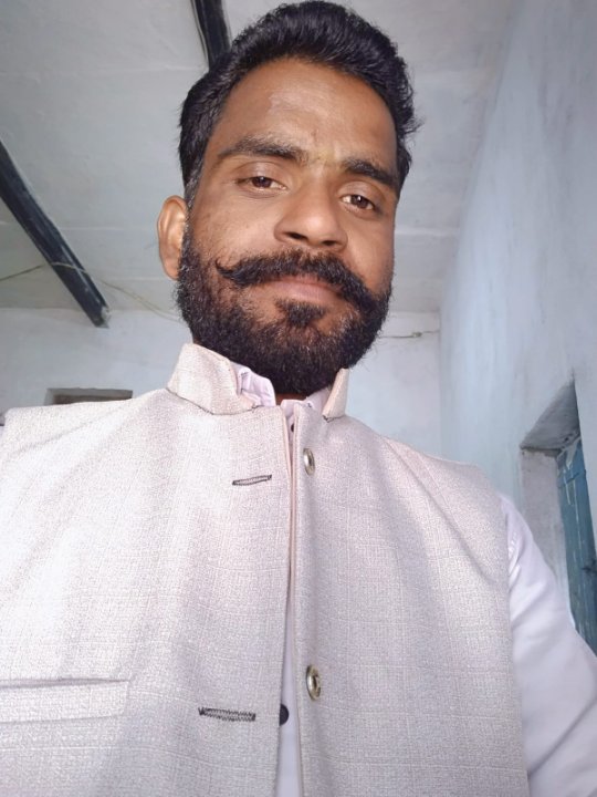 नीलेश विश्वकर्मा