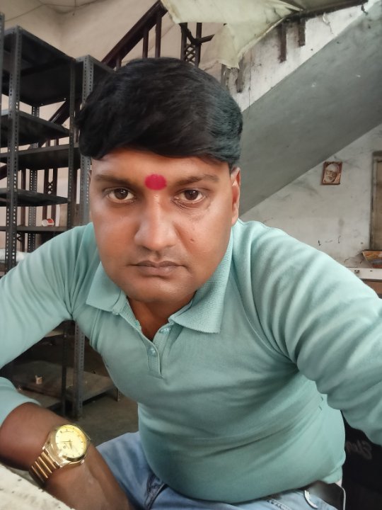 पाठक जी लखनऊ