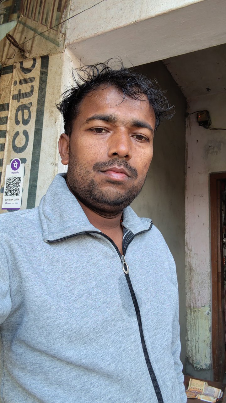 रवि चन्द्र पत्रकार