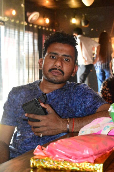 Journlist Prateek Shukla