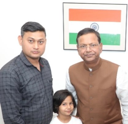 Sumit Awasthi पत्रकार