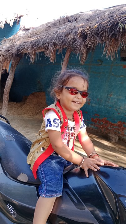 शुभम तिवारी भरावन हरदोई 