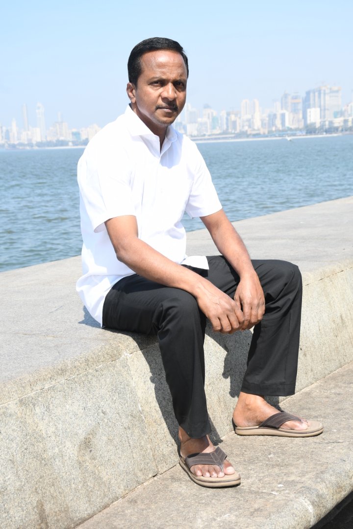 महेश मधुकर कोळसुलकर