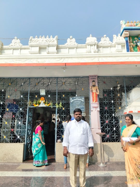 నక్క మహేష్ బిజెపి నాయకులు