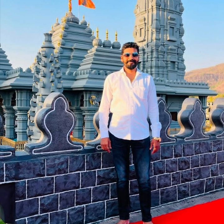आकाश आनंद कालेकर