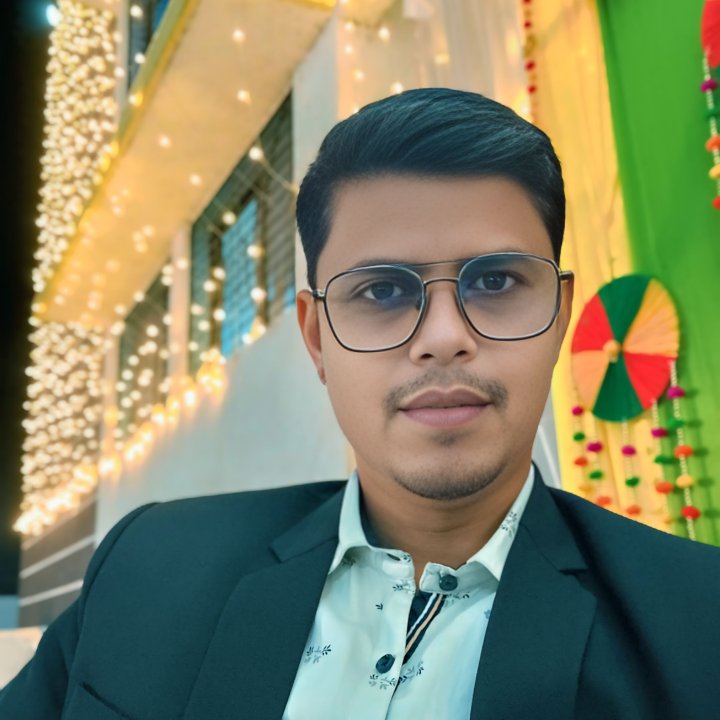Bhushan Raje Bombarde.