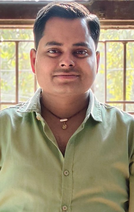 विकास गुप्ता पत्रकार