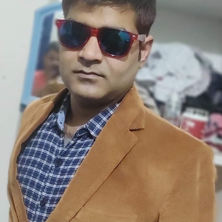 रनजीत तिवारी