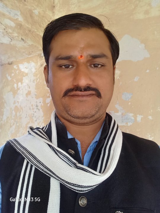 गीतेश पंड्या