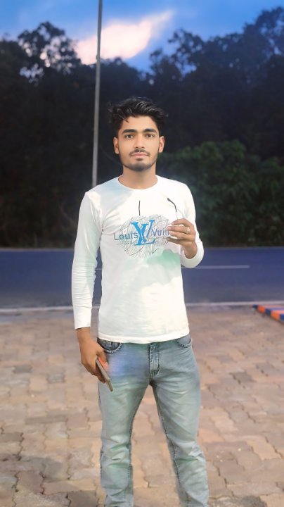 Md Aadil