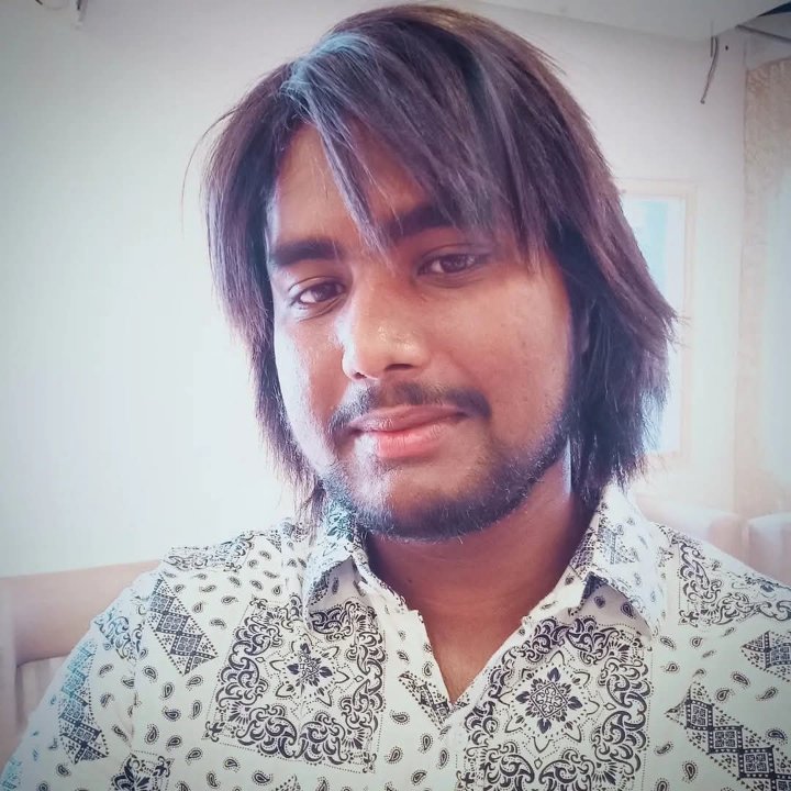 Shekhar Momen