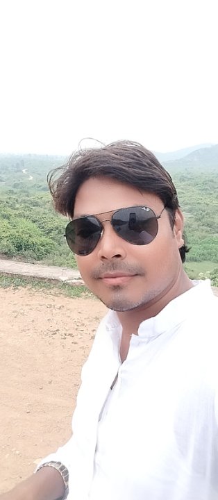 Md Mumtaz