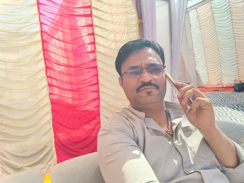 Gajendra Thakur Khabar Ka Asar