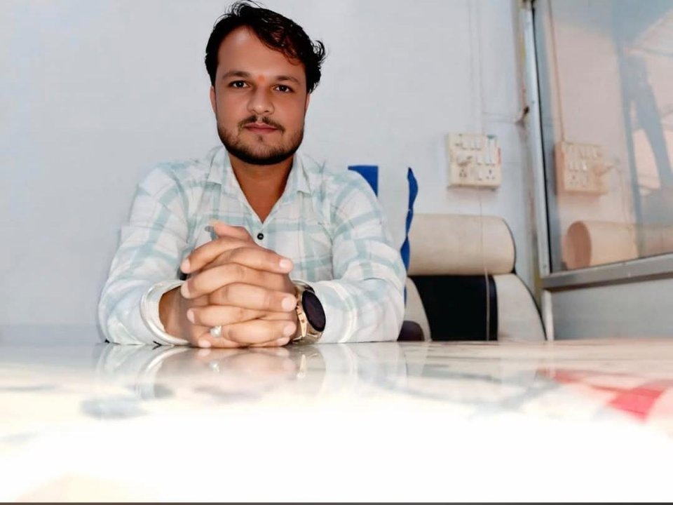 पत्रकार हरिओम नेमा