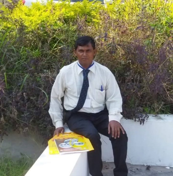 Graduate Tempo Wala