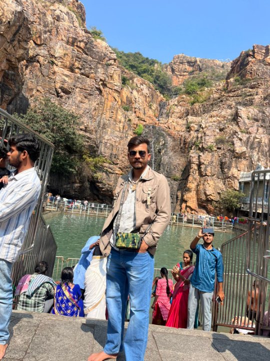 Adv Balendra singh