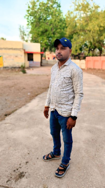 पत्रकार प्रिइन्द्र सिंह