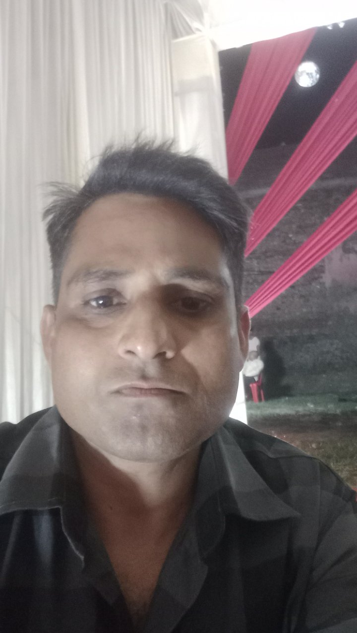 Vineet Saxena