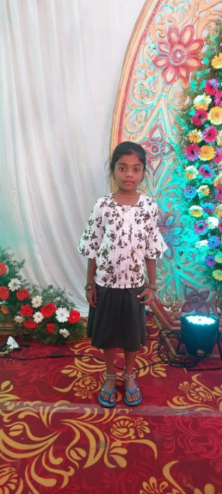 Nandhini 