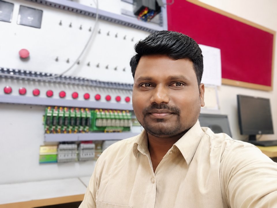 రీపోటర్ గర్జి రాజు