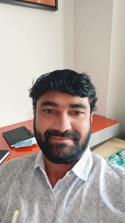రొంగలి రమేష్ నాయుడు