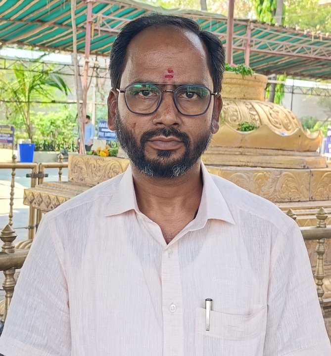 శ్రీనాధుడు ఎం 