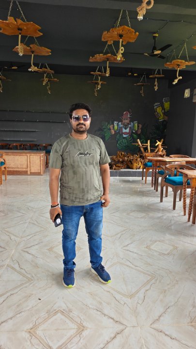 Reporter Anand Vinod Gupta