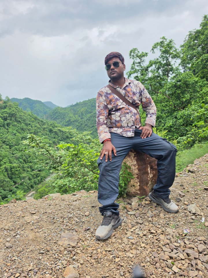 Prateek Saxena