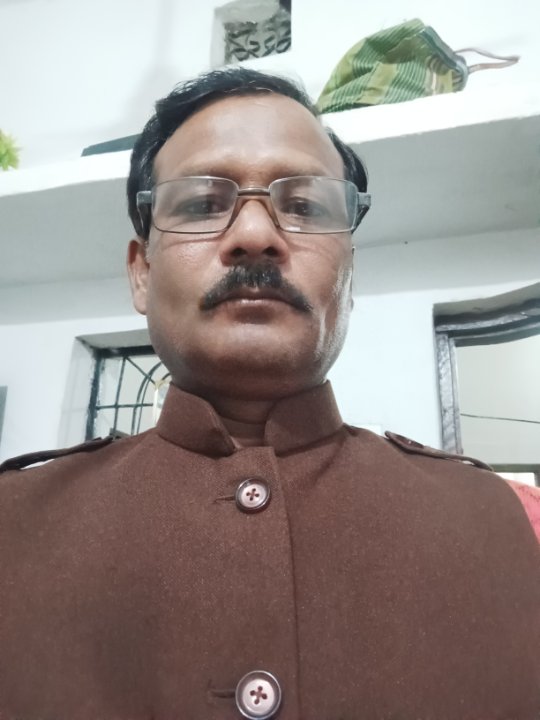 हरि चक्रवर्ती 