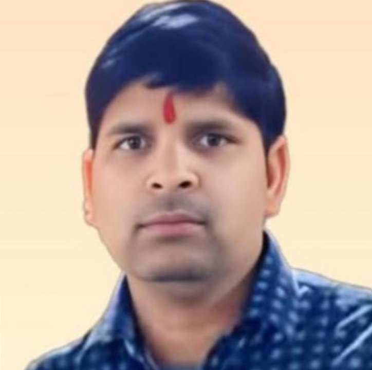 नीरज कुमार दीक्षित